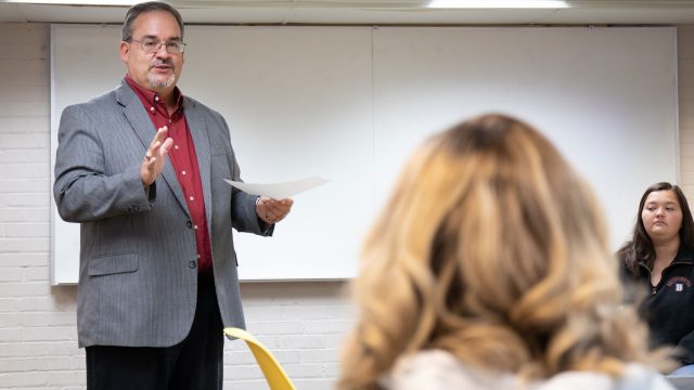 Psychology professor addresses student