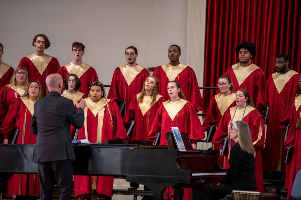 Bridgewater College Chorale performing